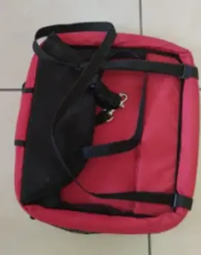 Assento Pet para Carro até 10kg (Cães e Gatos) - Tubline - Vermelho e Preto