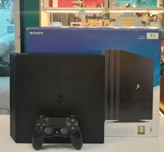 Ps4 Pró 1Tb 4K+ Jogo com 03 Meses de Garantia Loja 