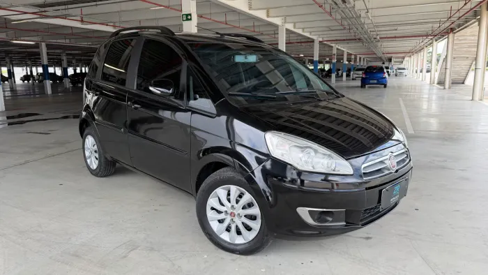 Fiat Idea Attractive 1.4 Fire Flex 8V 5P 2014