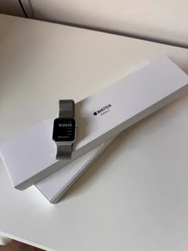 Apple Watch Series 3 - 38mm - Cor Silver