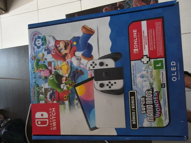Switch oled novo lacrado 1 ano de garantia.
