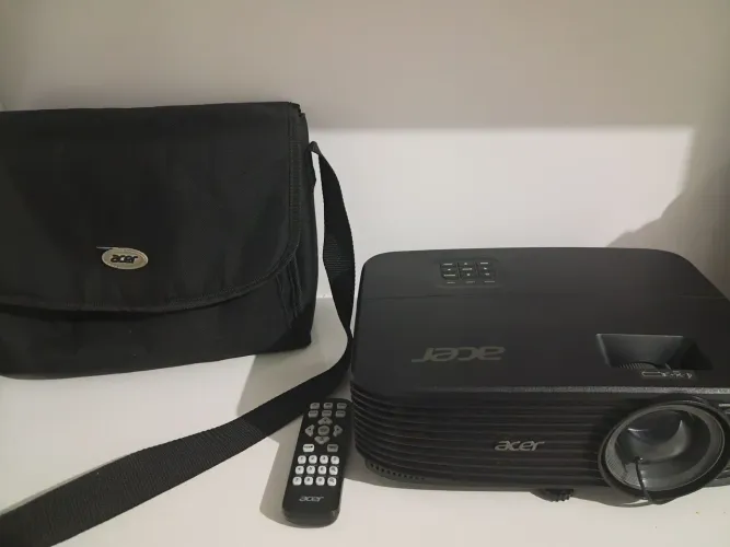 Projetor Acer X1123hp 4000 lumens 3d Svga hdmi