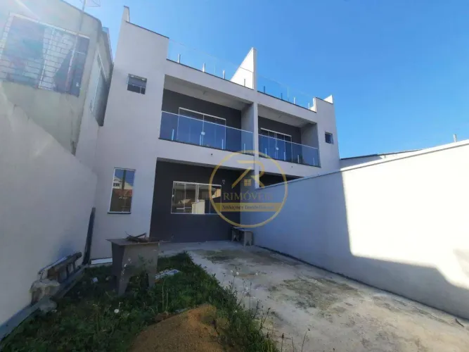 Sobrado com 3 dormitórios à venda, 145 m² por R$ 599.900,00 - Sítio Cercado - Curitiba/PR