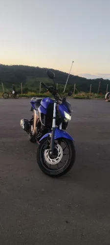 Fazer 250 2021 Moto para Pessoas Exigentes (possibilidade de negociação)