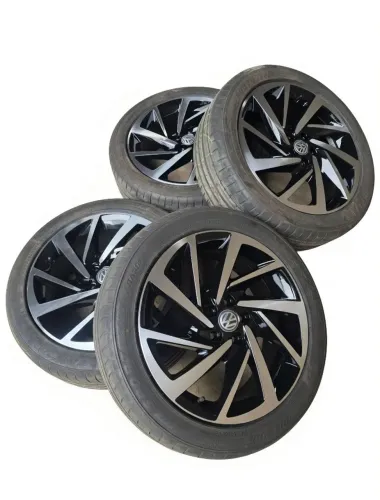 JOGO DE RODAS ARO 17 ORIGINAL VW POLO/VIRTUS COM PNEUS