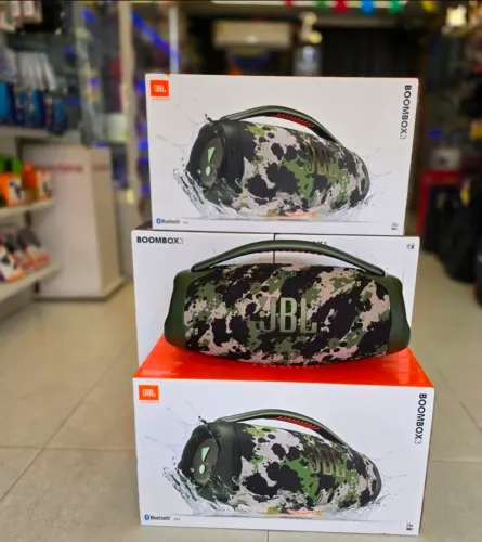 Boombox 3 Camuflada lacrada