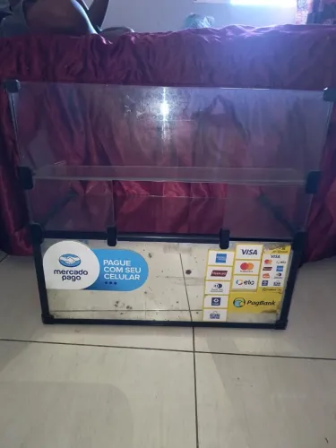 vitrine tipo caixa de vidro