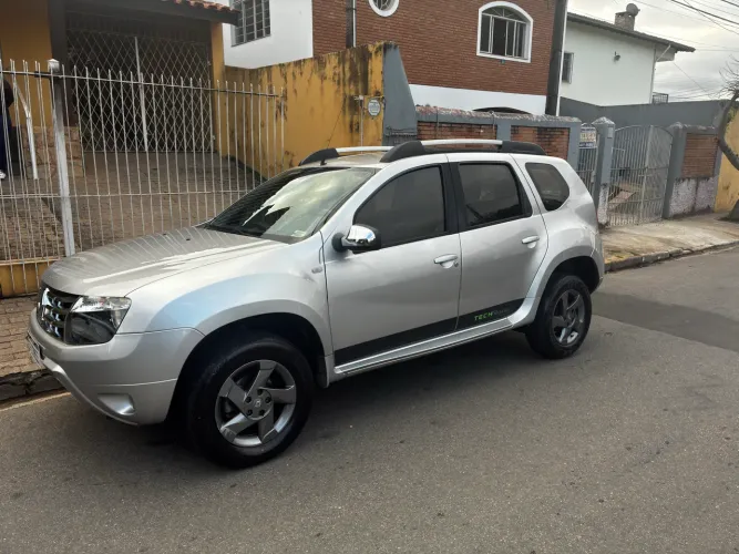 Renault Duster Dynamique 1.6 Hi-flex 16V Mec. 2013