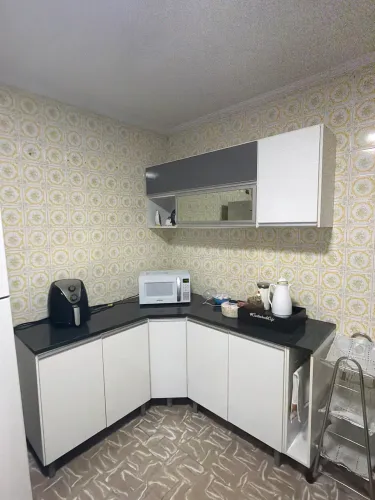 Armário de cozinha completo