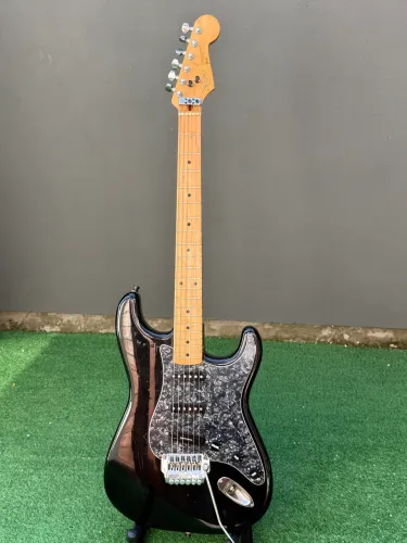 Guitarra Squier Stratocaster Japan 1986 com upgrades