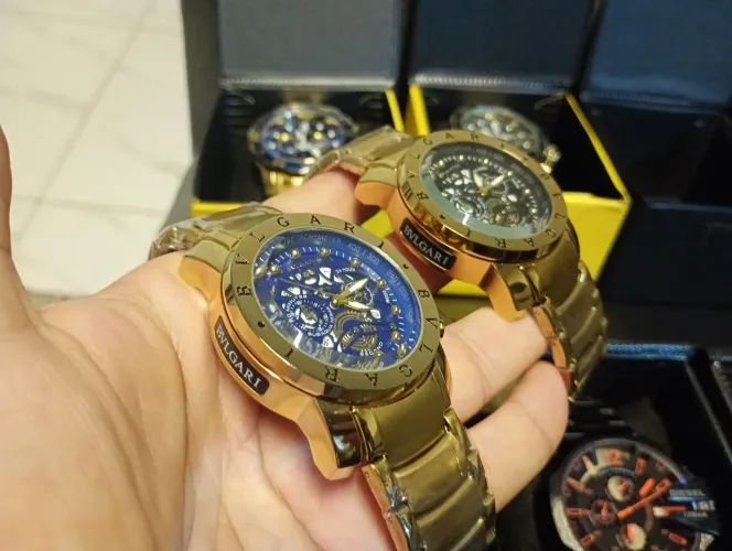 Relógio bvlgari