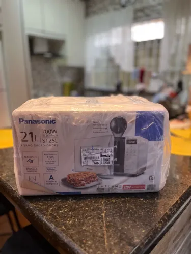 Microondas Panasonic 21 litros- na caixa
