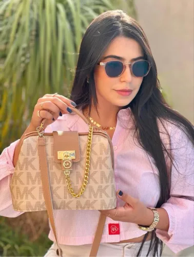 Bolsa Primeira Linha MK Consulte Cores