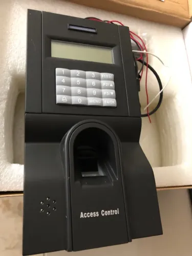 Controlador De Acesso Biométrico Wellcare WXS-B200E