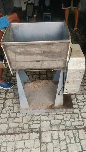 Amassadeira Industrial 25kg Motor 1,5 Monofásico