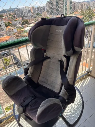Cadeirinha Infantil para Carro Voyage