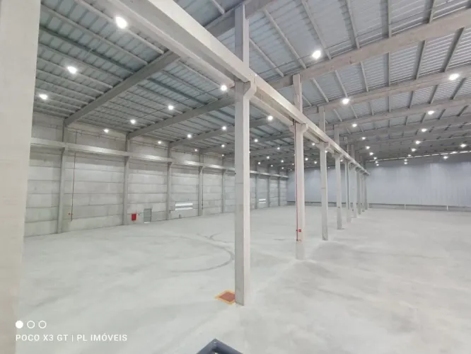 GALPÃO INDUSTRIAL PARA LOCAÇÃO EM TIJUCAS/SC
