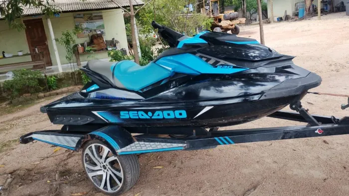 Jetski Seadoo Gtr 230 extra