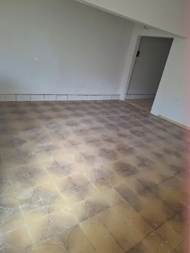 Casa no Feitosa, 2/4, próx lojas Americanas