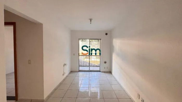 Apartamento para Aluguel com 2 Quartos no Pinheirinho, Chapecó/SC | 1 Vaga