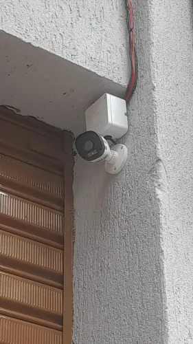 Serviços de instalação e manutenção câmeras, cerca elétrica e alarme intelbras