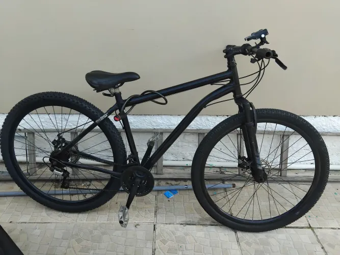 Bicicleta aro 29 em ótimo estado