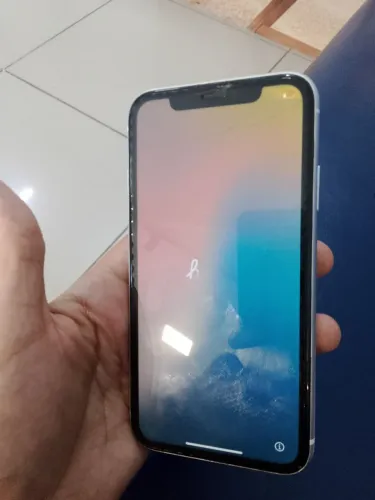 iPhone XR - LEIA O ANÚNCIO