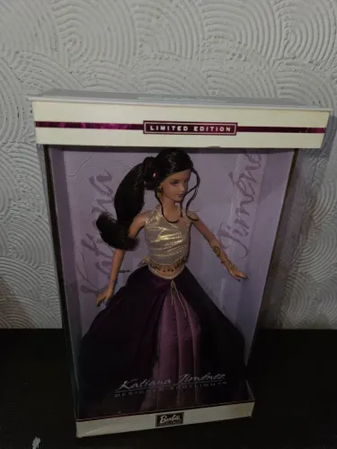 Barbie collector katiana jimenez ( LACRADA )
