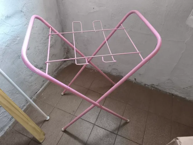 Suporte de banheira de bebê tem conversa no valor 