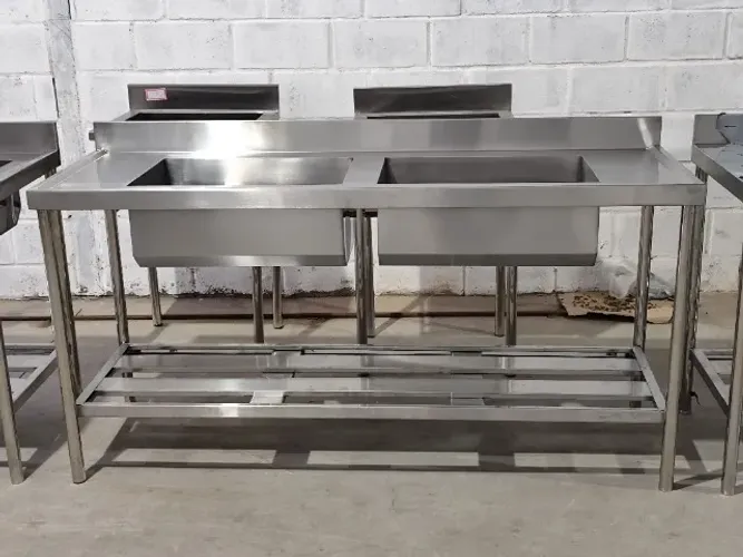 Pia industrial linha pesada em aço inox, 2 bojos, 280 × 60 × 90 cm