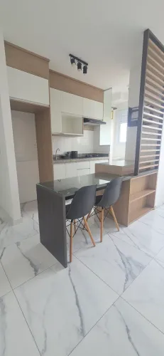 Entrar e Morar! Apt. 2 Dormitórios Mobiliado a 450m do Metrô Parada Inglesa