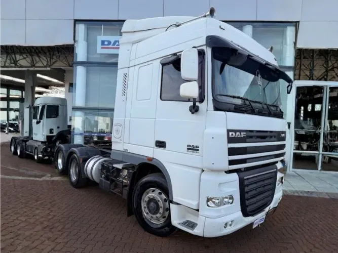 DAF XF 105 FTS 460 6X2