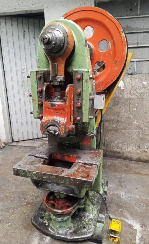 Prensa Excêntrica Harlo 40 Ton. Trif 220 V / -- 01203 Nc