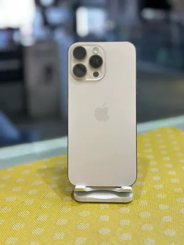 iPhone 16 Pro Max 256Gb / Garantia / Loja física