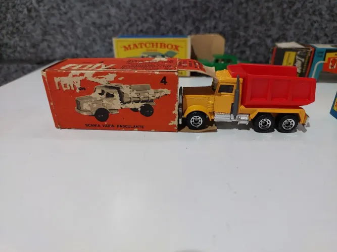 Miniatura Machbox anos 70 (caixa original)