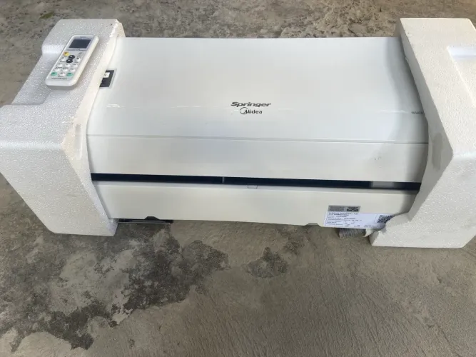 Ar condicionado Springer 9.000 btus (nunca usado)