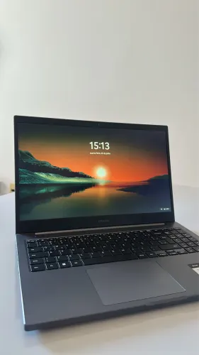 Notebook Samsung Book 550XDA - R$ 2.000
