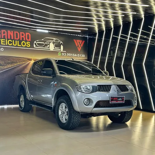 Mitsubishi L200 Triton HPE 3.2 CD TB Int.diesel AUT 2010