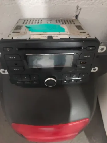 Rádio original Sandero 2014
