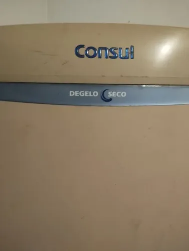 Vendo geladeira 