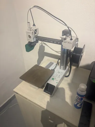 Impressora 3D - Bambu Lab - A1 mini R$ 1.950,00
