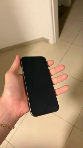 IPHONE 15 PRO TITANIUN 256gb
