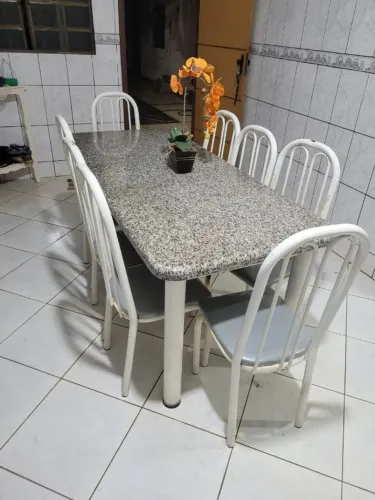 Mesa retangular granito com 8 cadeiras