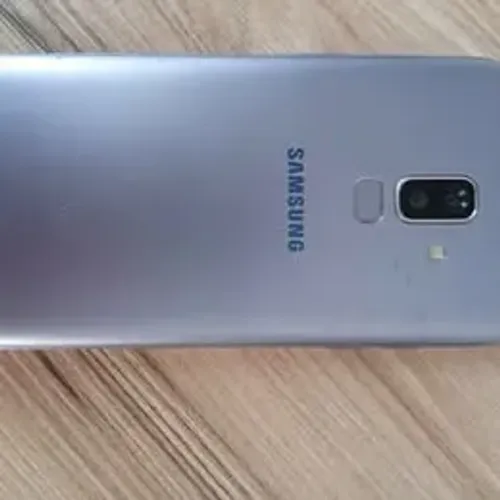 Celular Samsung j8 - para retirada de peças ou conserto