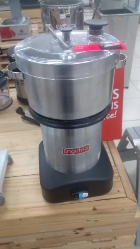 PROCESSADOR CUTTER INDUSTRIAL DE 4 LITROS EM INOX, DA SKYMSEN, NOVO, PROMOÇÃO!!!
