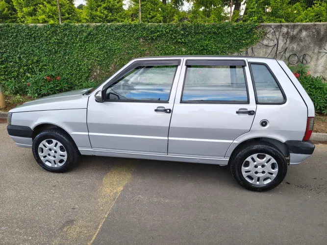 Fiat Uno Mille 1.0 Fire/ F.flex/ Economy 4P 2011