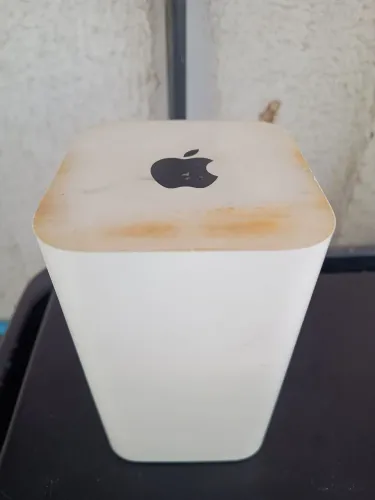Vendo Apple AirPort Extreme 802.11ac, Modelo A1521, roteador Wi-Fi, 6ª geração, dual band.