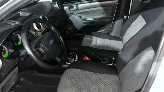 Ford Fiesta 1.0 8V Flex/class 1.0 8V Flex 5P 2014