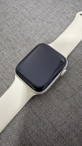 Apple Watch SE 2ª geração 44mm 