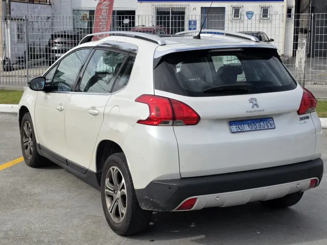 Peugeot 2008 Griffe 1.6 Turbo Flex 16V 5P Mec. 2017